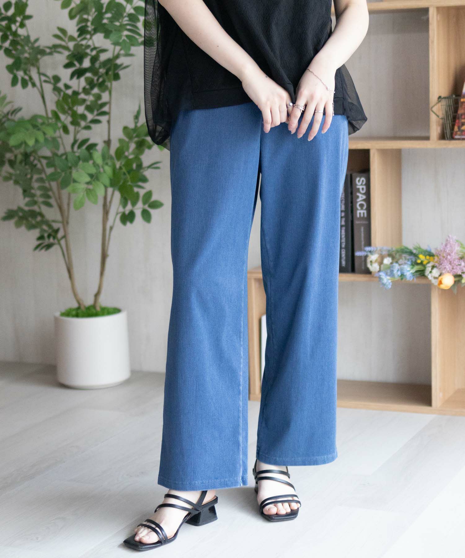 nAvy SARARI  ひんやりフローズンセミワイドパンツ レディース商品画像-3