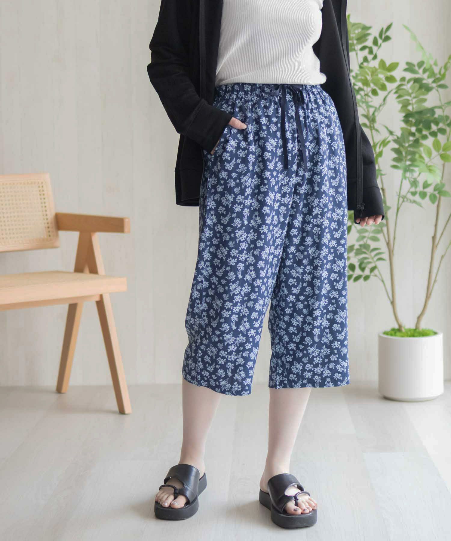 nAvy SARARI レーヨンステテコ フラワー柄 レディース