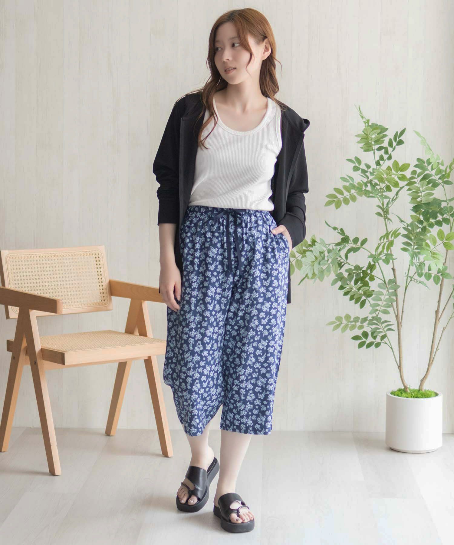 nAvy SARARI レーヨンステテコ フラワー柄 レディース