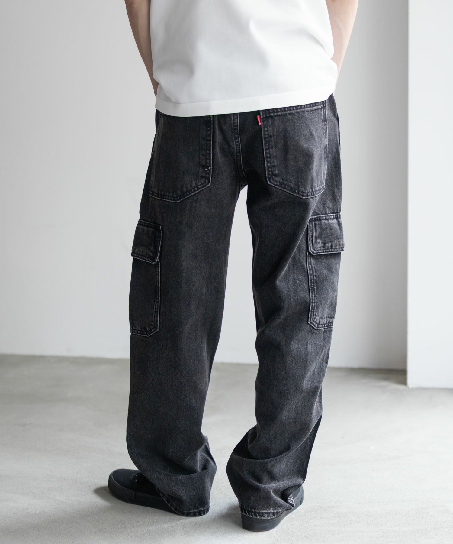 Levi's 568 ルーズストレート カーゴパンツ メンズ