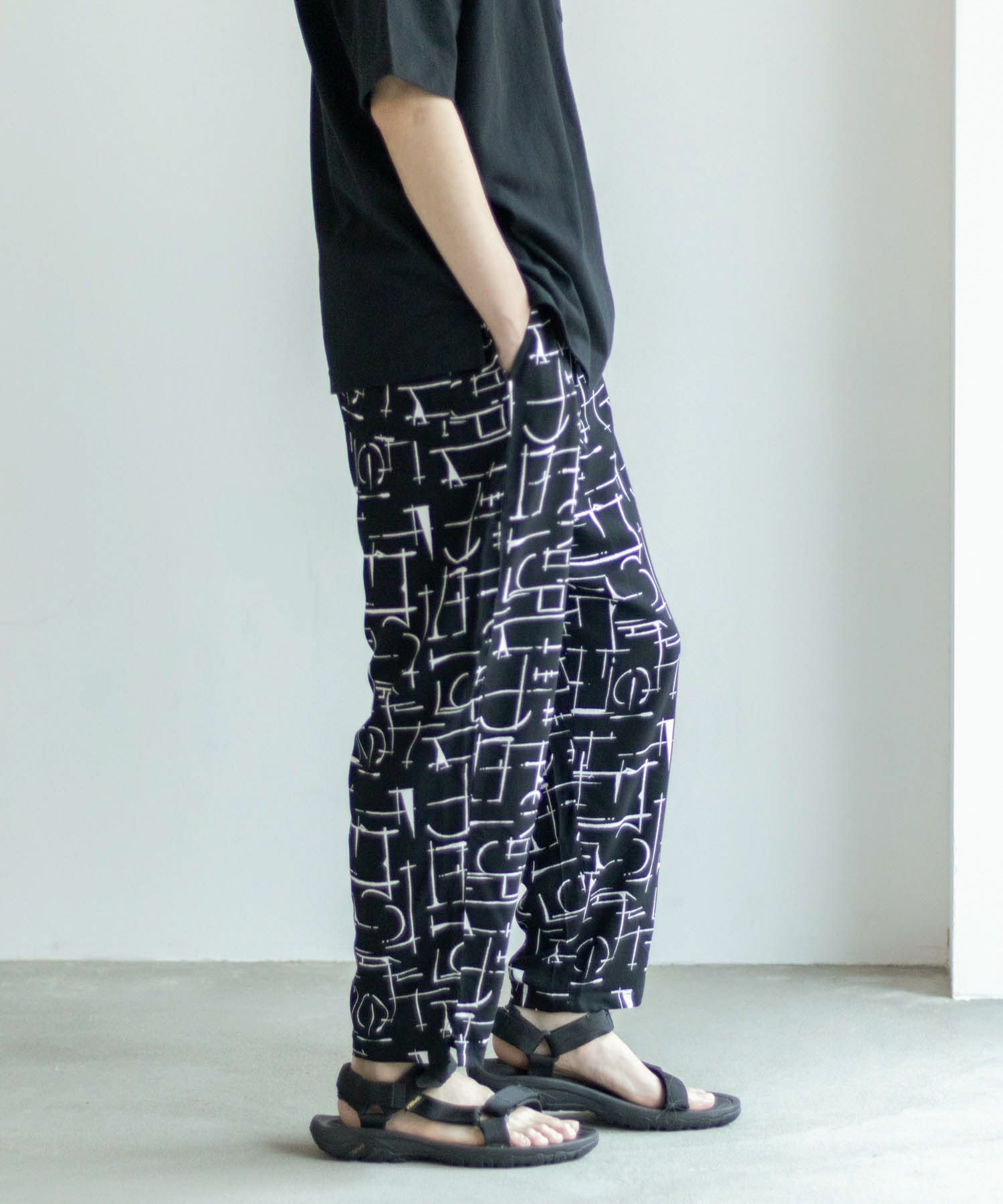 NAVY SARARI レーヨンアンクルパンツ メンズ