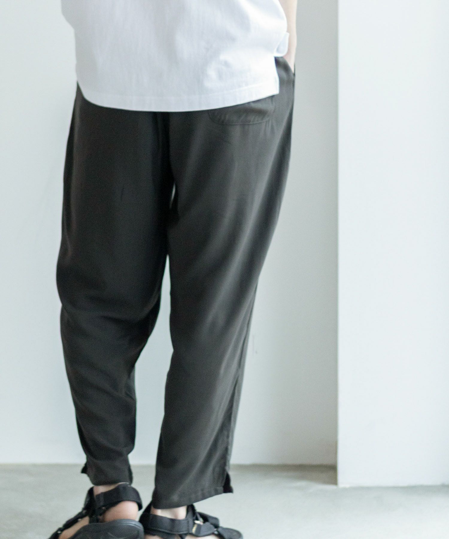 [期間限定価格]NAVY SARARI  レーヨンアンクルパンツ メンズ商品サムネイル-13