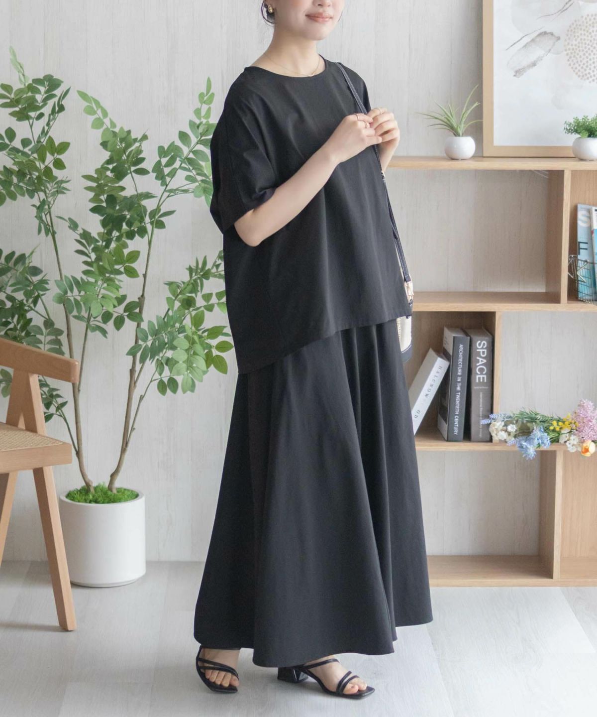 Howdy Marie バックタックプルオーバー レディース