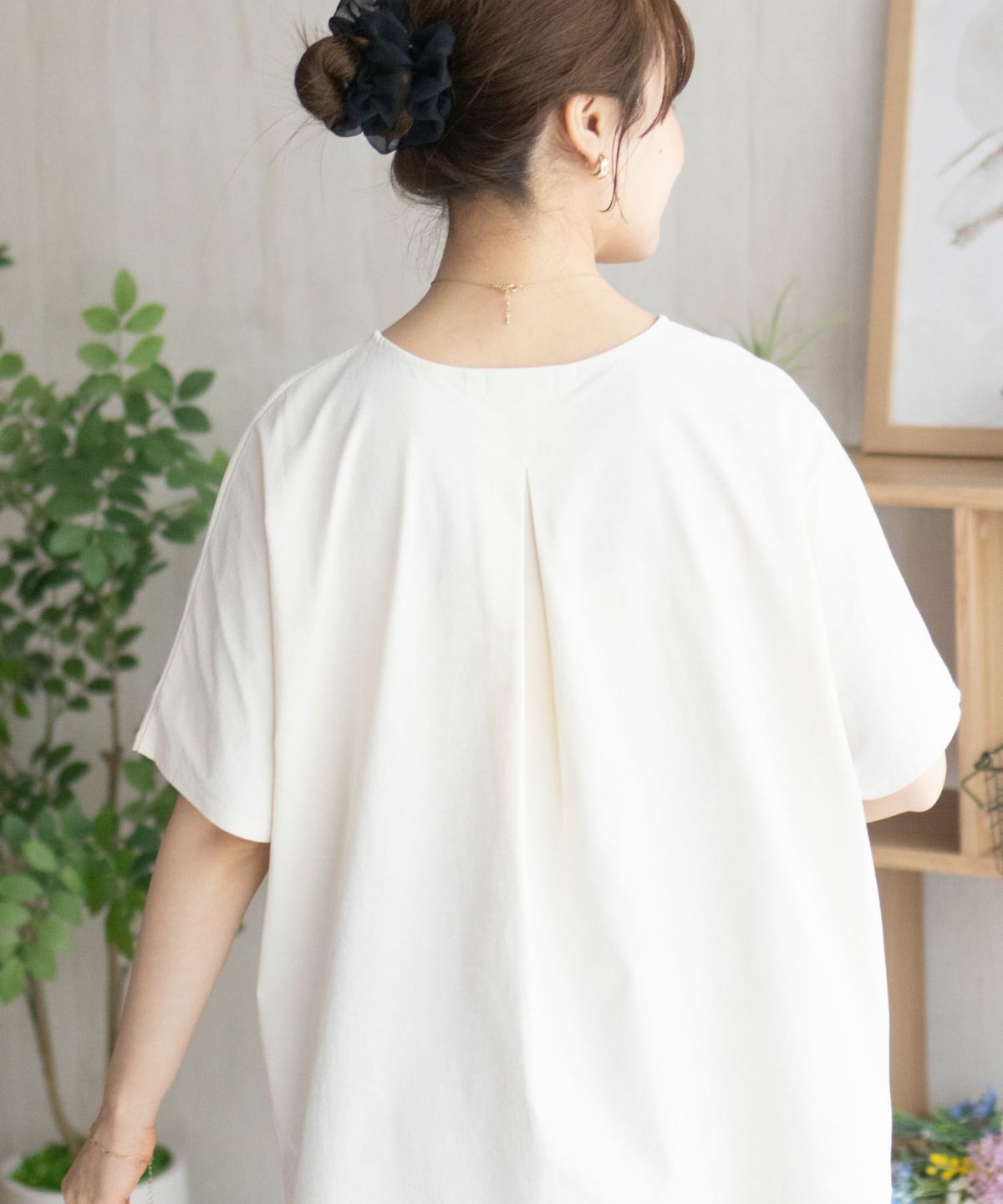 Howdy Marie バックタックプルオーバー レディース