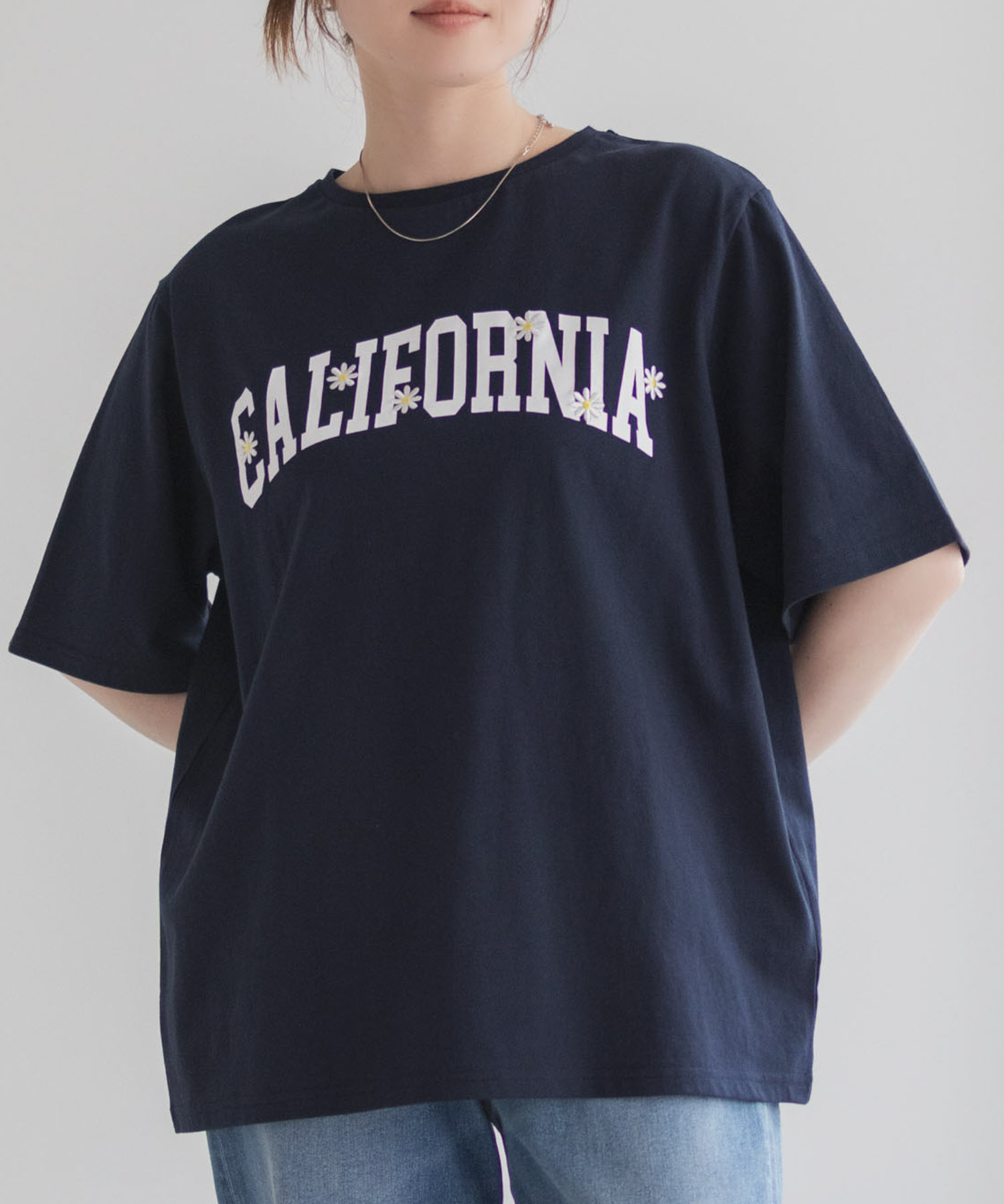 フラワー刺繍カレッジTシャツ レディース ネコポス 対応商品
