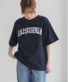 フラワー刺繍カレッジTシャツ レディース メール便 対応商品商品サムネイル-1