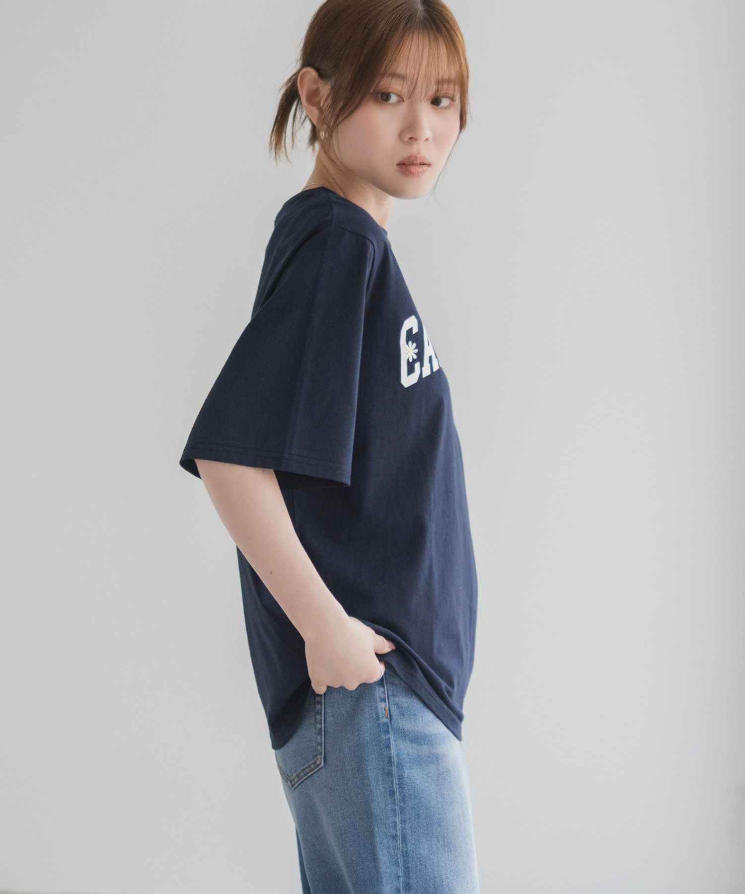フラワー刺繍カレッジTシャツ レディース メール便 対応商品商品画像-3