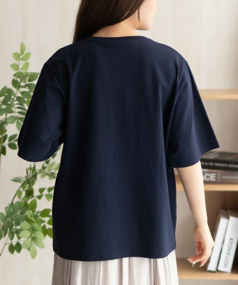 フラワー刺繍カレッジTシャツ レディース フラワー刺繍カレッジTシャツ レディース
