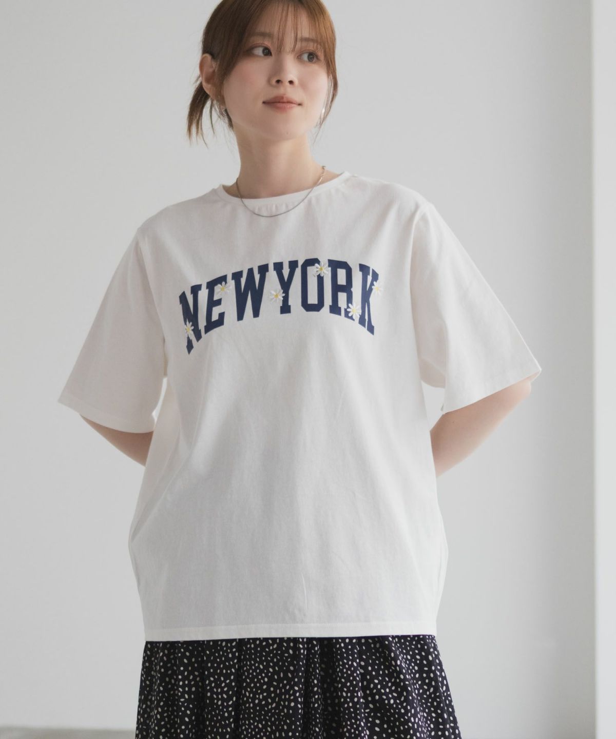 フラワー刺繍カレッジTシャツ レディース ネコポス 対応商品