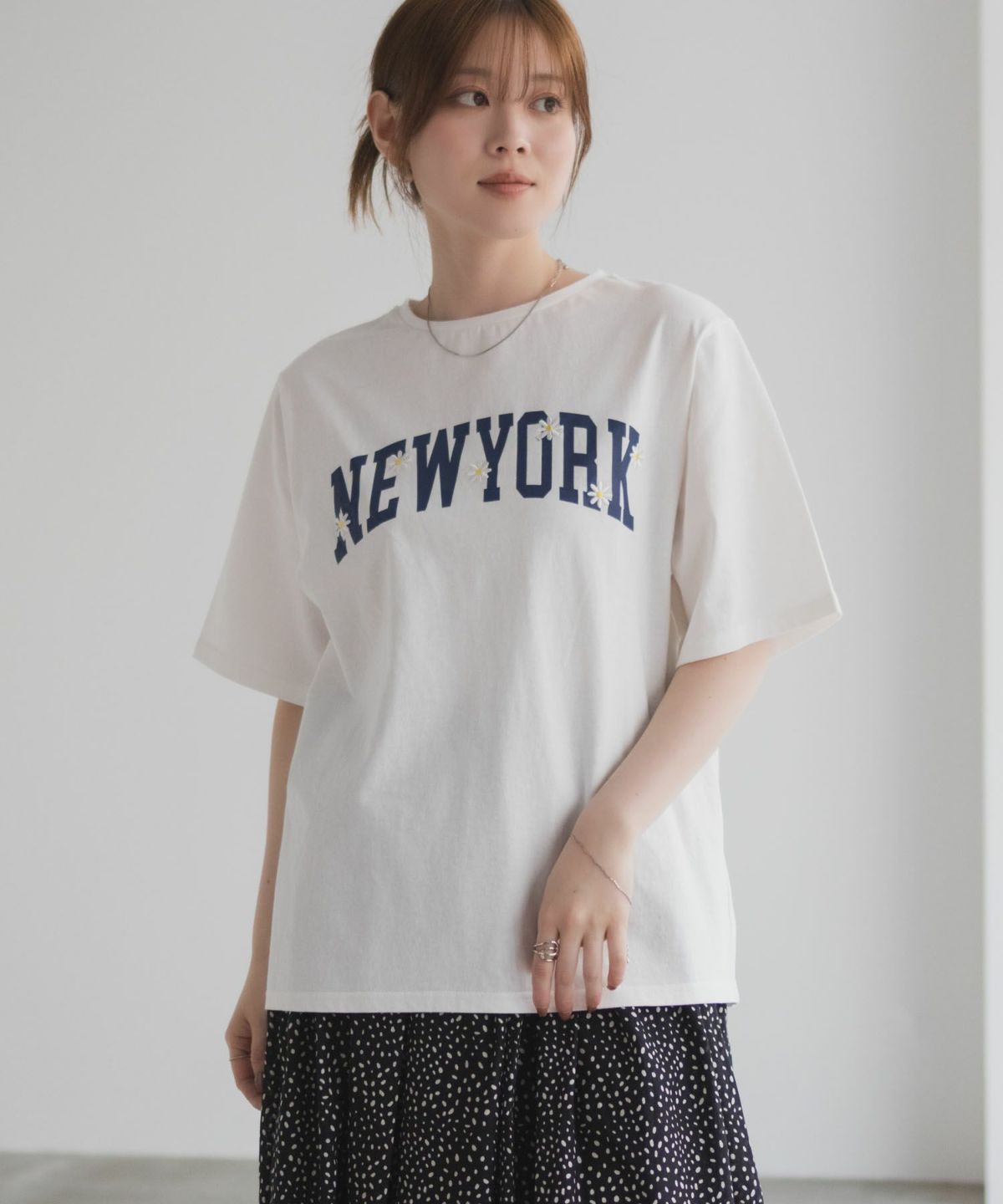 フラワー刺繍カレッジTシャツ レディース ネコポス 対応商品