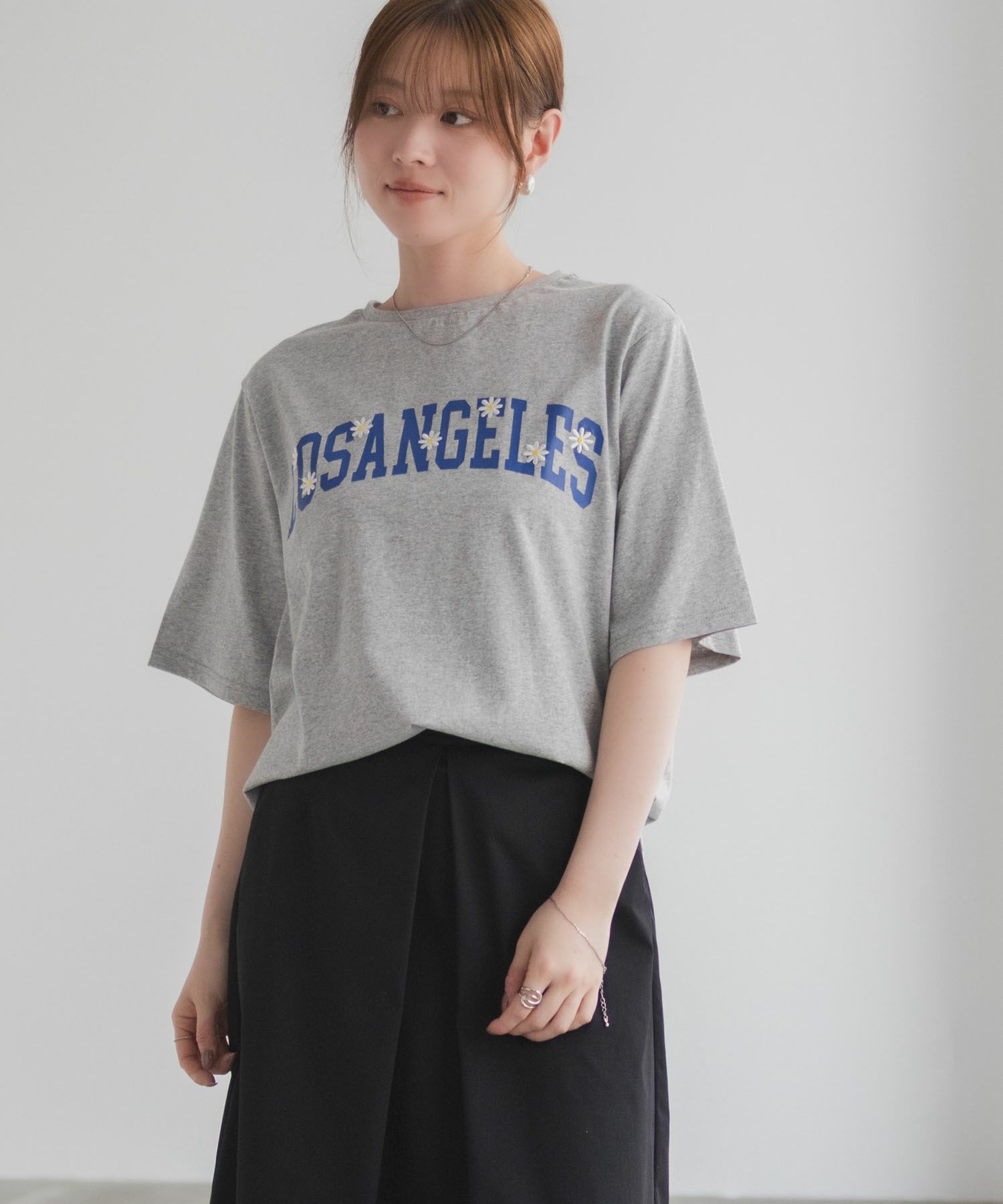 フラワー刺繍カレッジTシャツ レディース ネコポス 対応商品