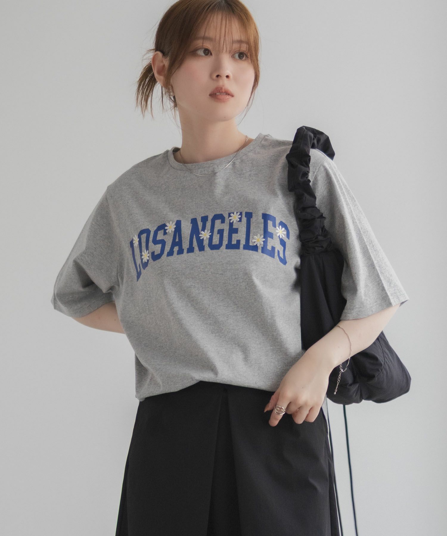 フラワー刺繍カレッジTシャツ レディース ネコポス 対応商品