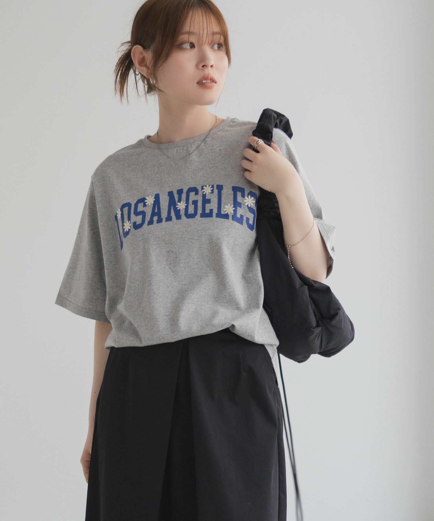 フラワー刺繍カレッジTシャツ レディース メール便 対応商品商品画像-8