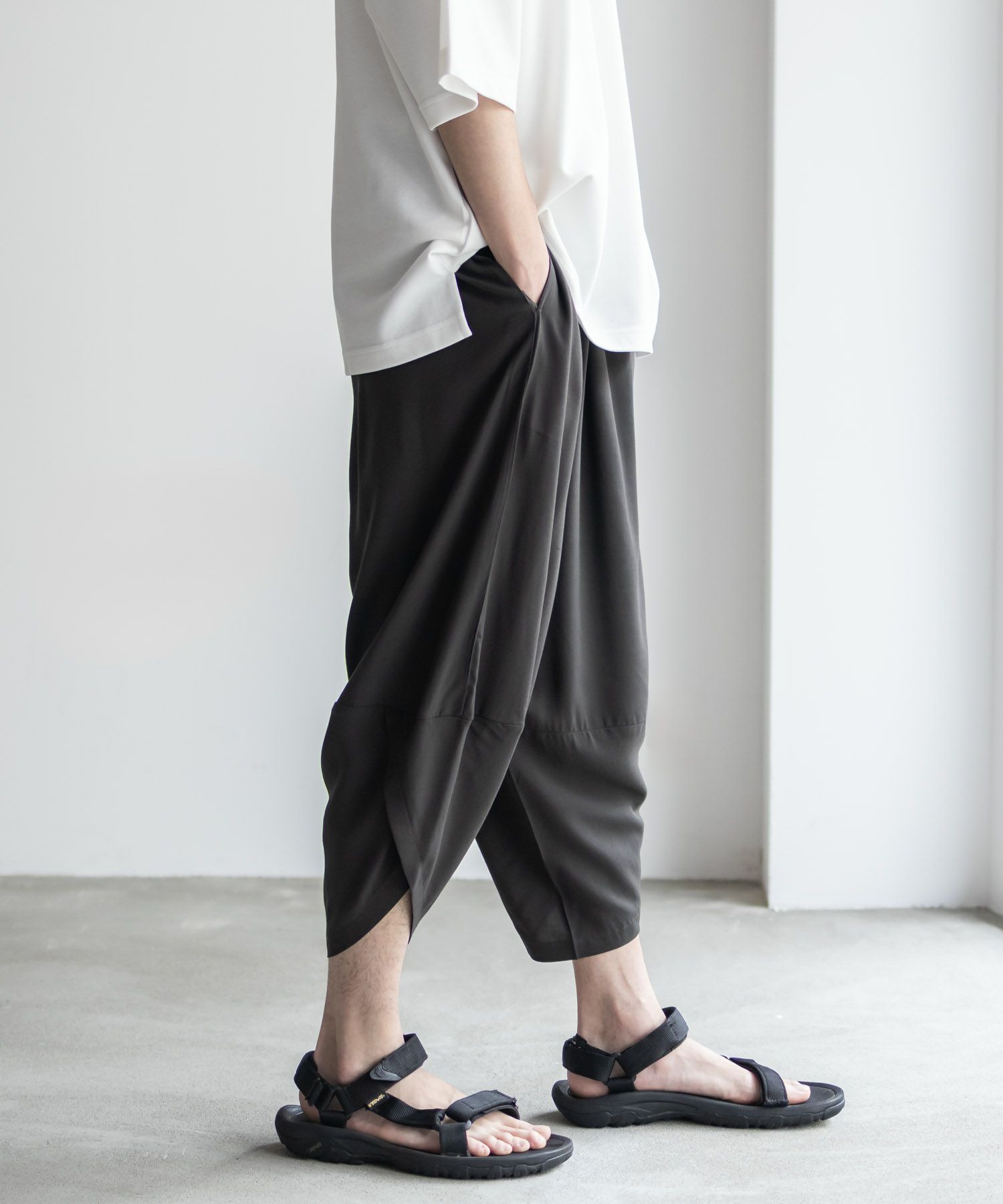 NAVY SARARI  レーヨンバルーンパンツ メンズ商品サムネイル-13