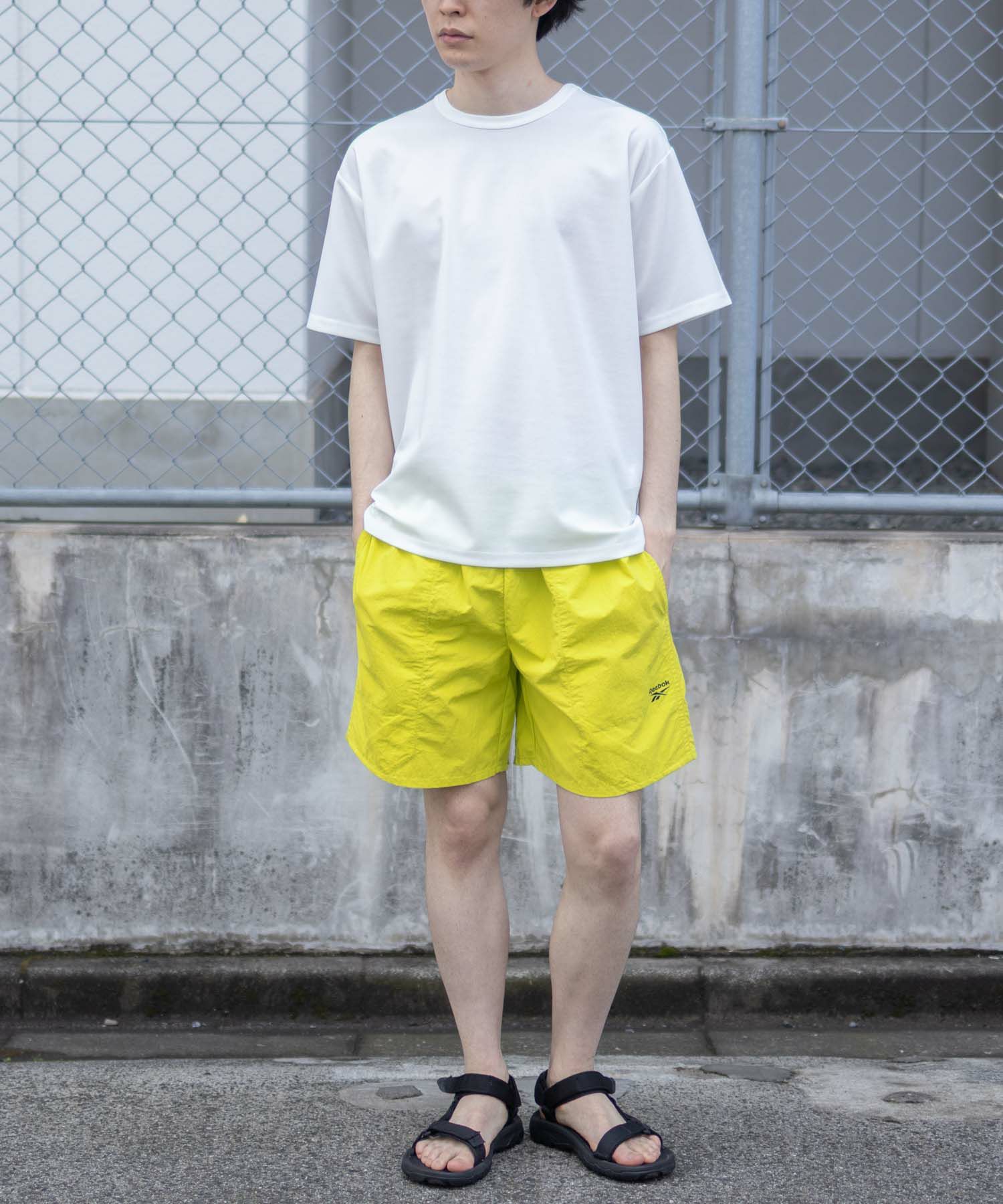 Reebok ナイロンショートパンツ メンズ