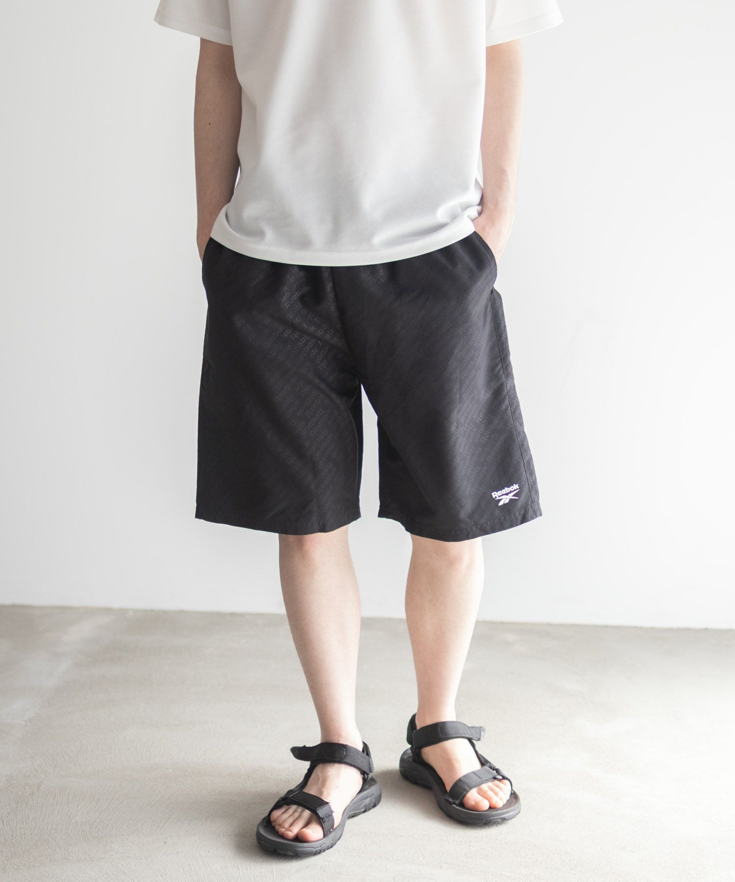 Reebok エンボスサーフショートパンツ メンズ
