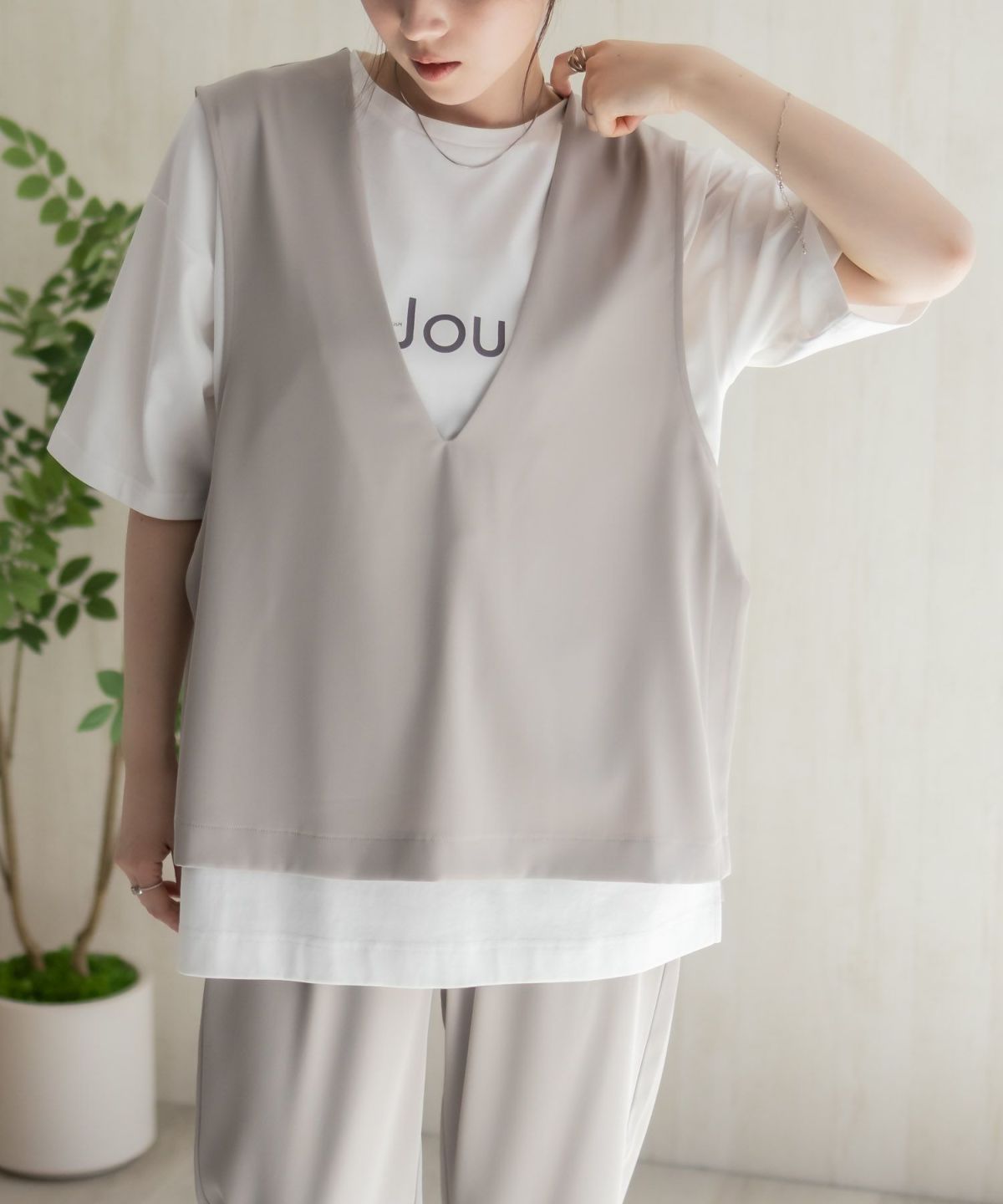 HusHusH 冷感ノーカラージレ レディース