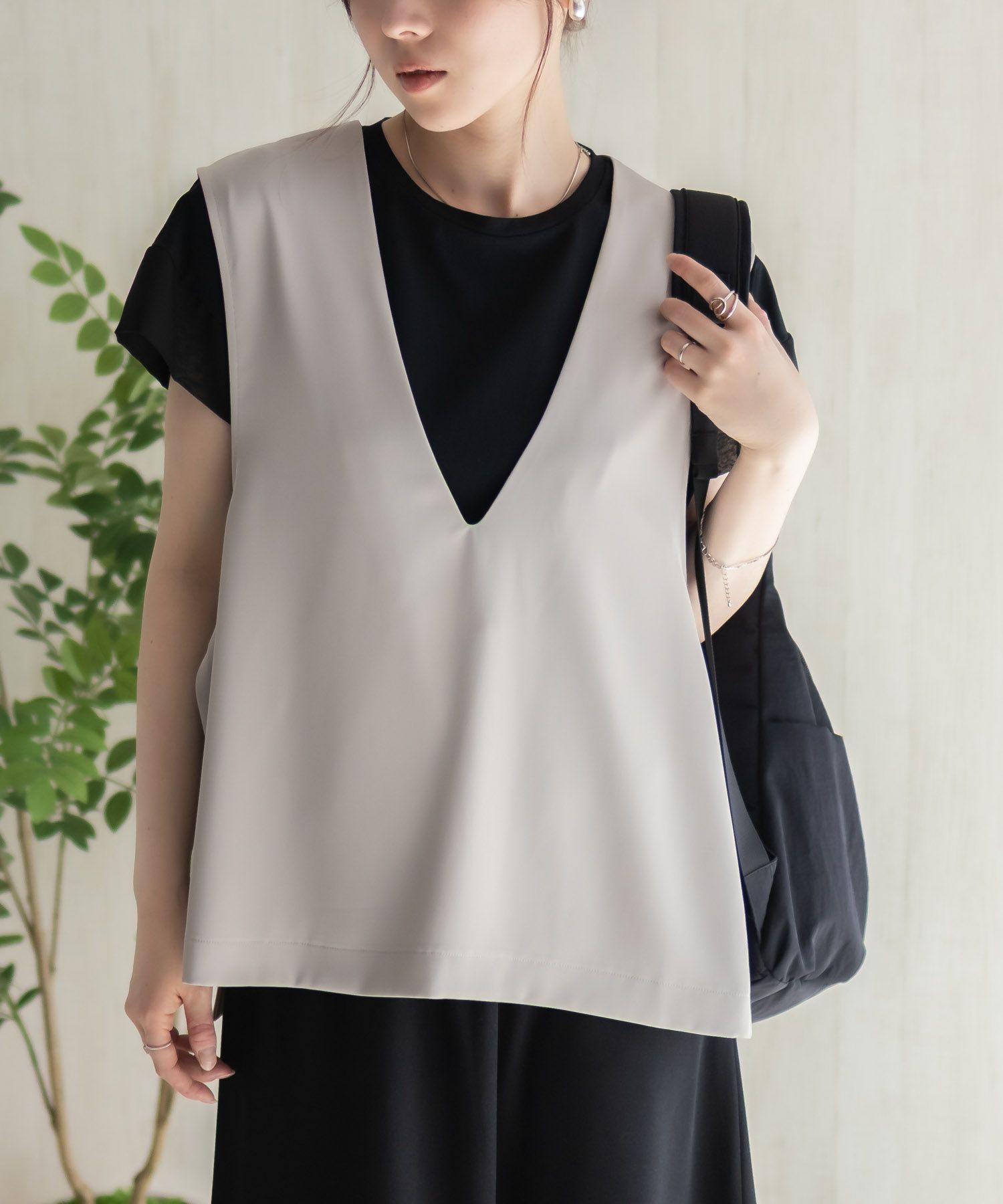 [最終さらに50%OFF]HusHusH  冷感ノーカラージレ レディース商品画像-5