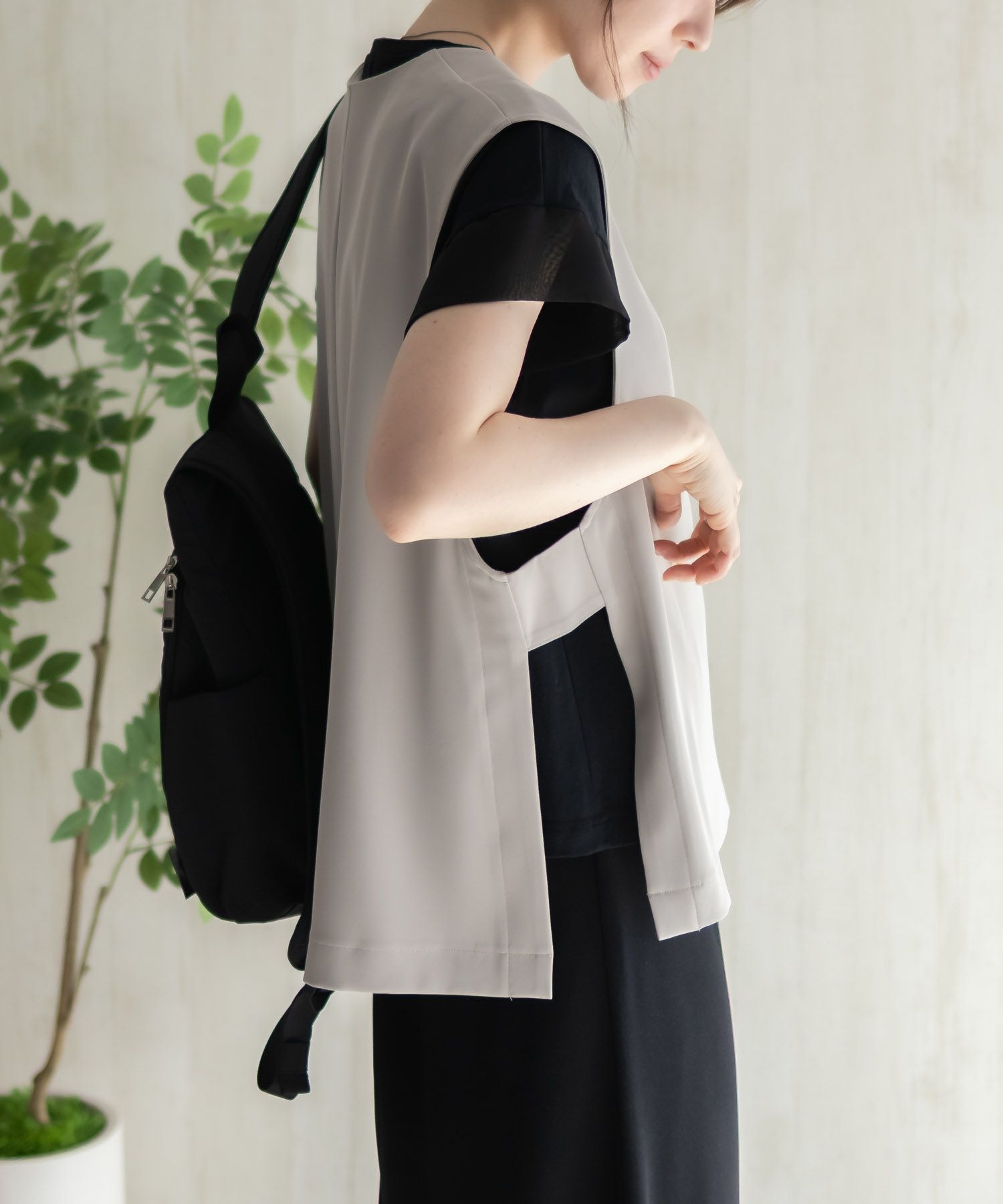 [最終さらに50%OFF]HusHusH  冷感ノーカラージレ レディース商品画像-6