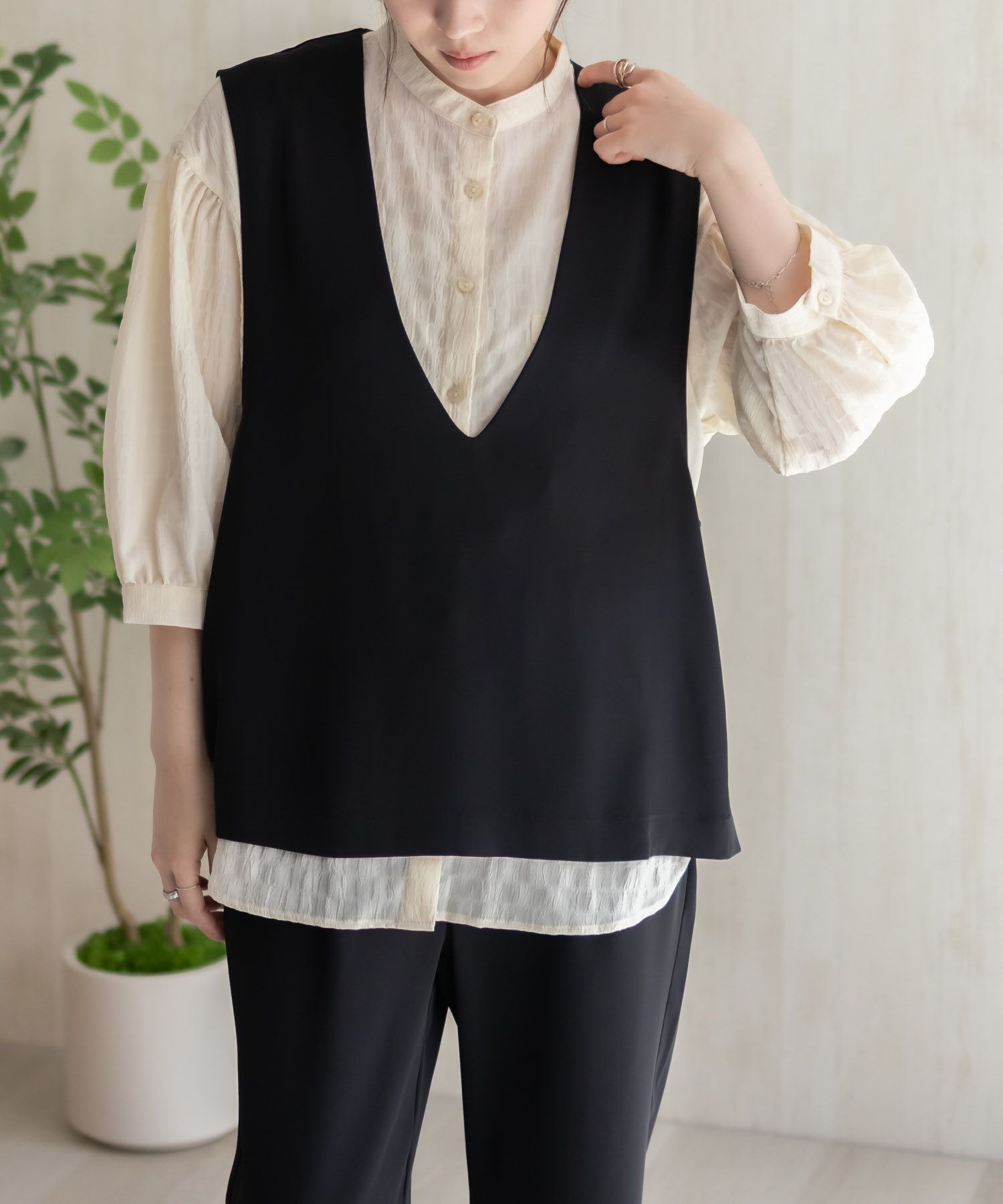 [最終さらに50%OFF]HusHusH  冷感ノーカラージレ レディース商品サムネイル-10