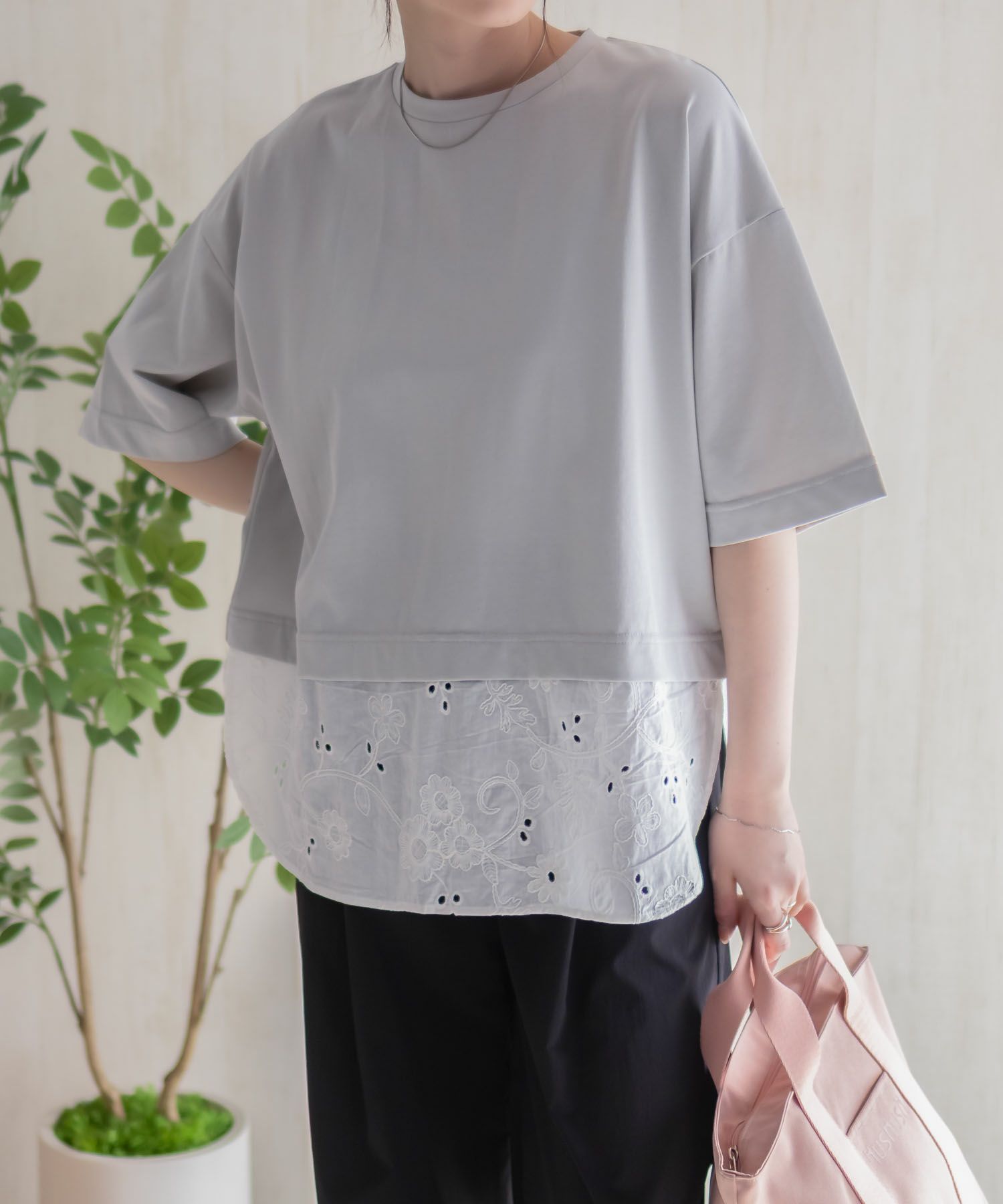 HusHusH  布帛切替Tシャツ レディース メール便 対応商品商品サムネイル-1