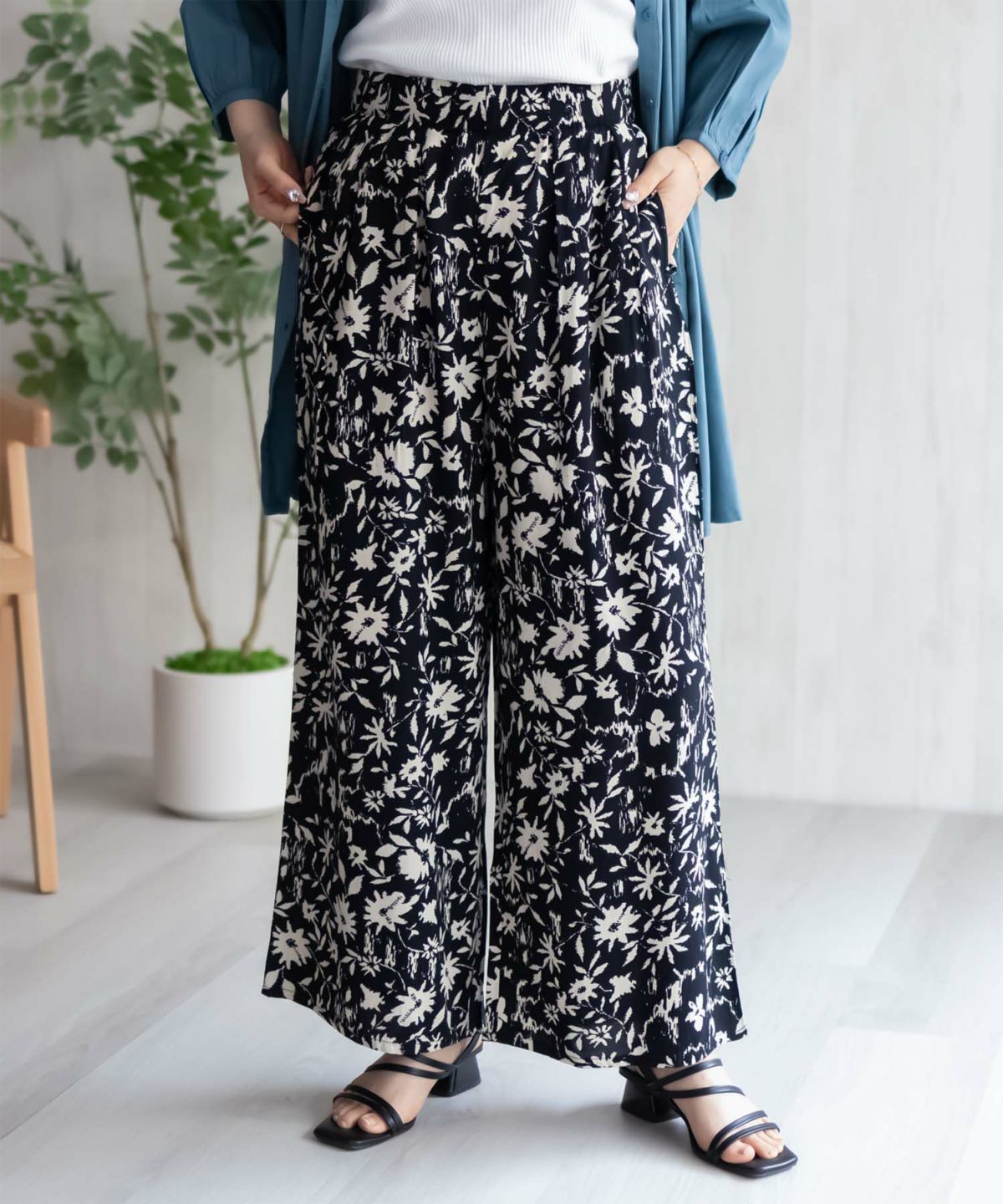 Howdy Marie インドファブリック 総柄ワイドパンツ レディース