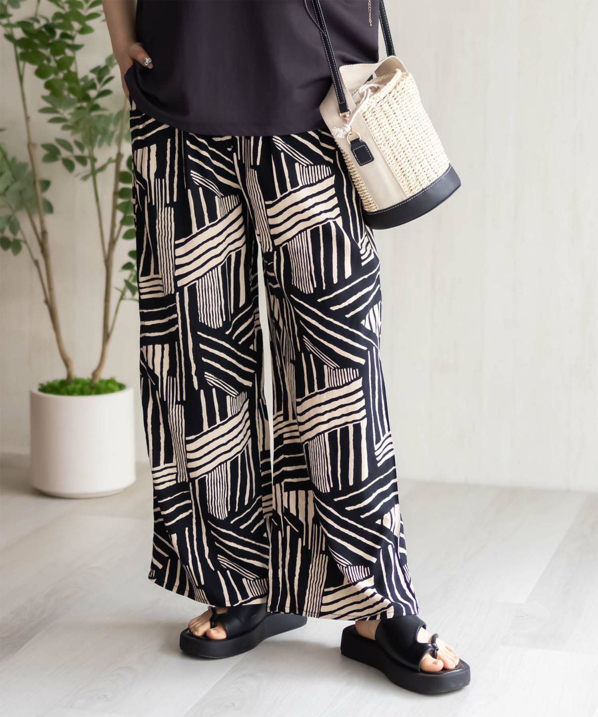 Howdy Marie インドファブリック 総柄ワイドパンツ レディース