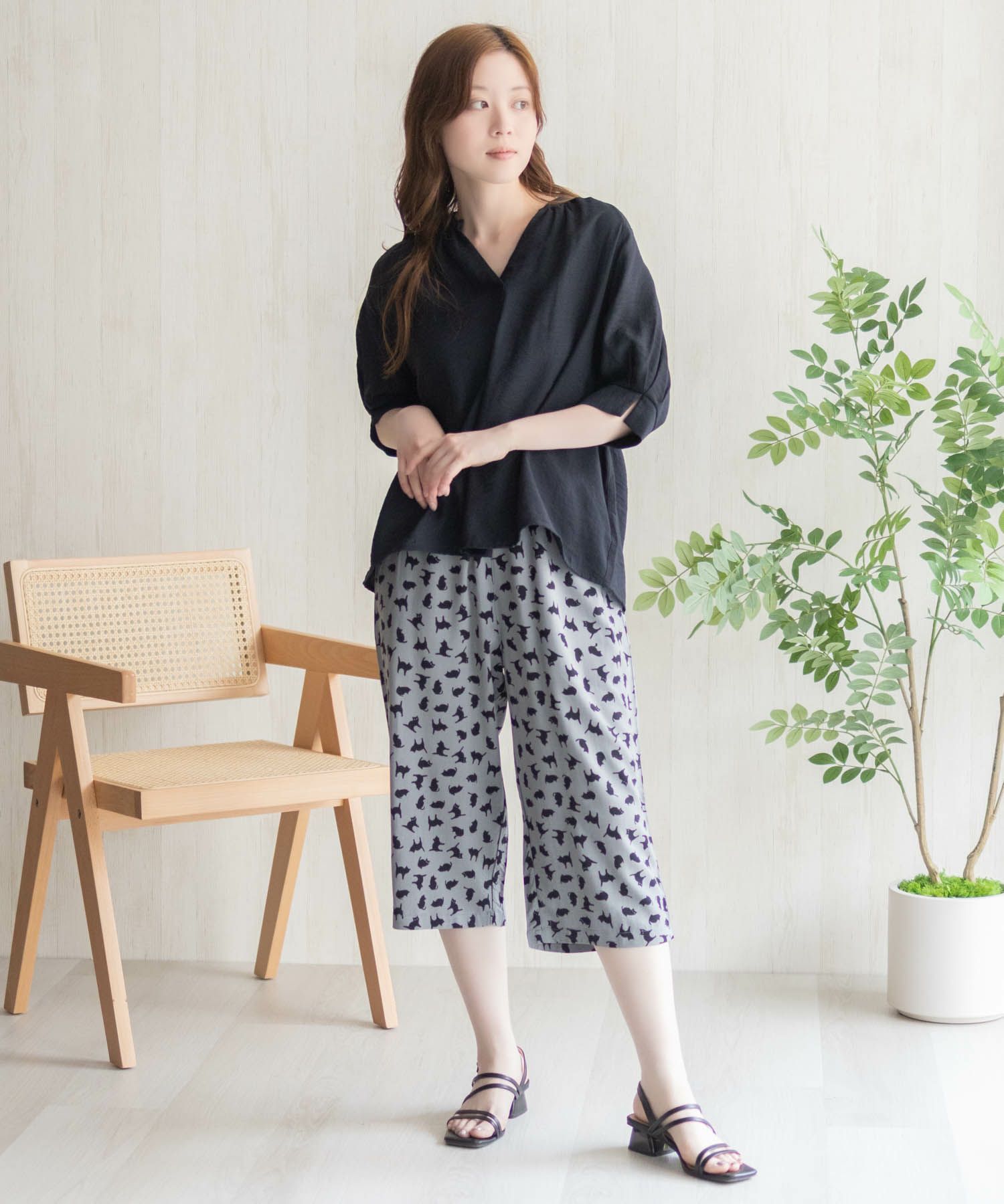 nAvy SARARI レーヨンステテコ 総柄 レディース