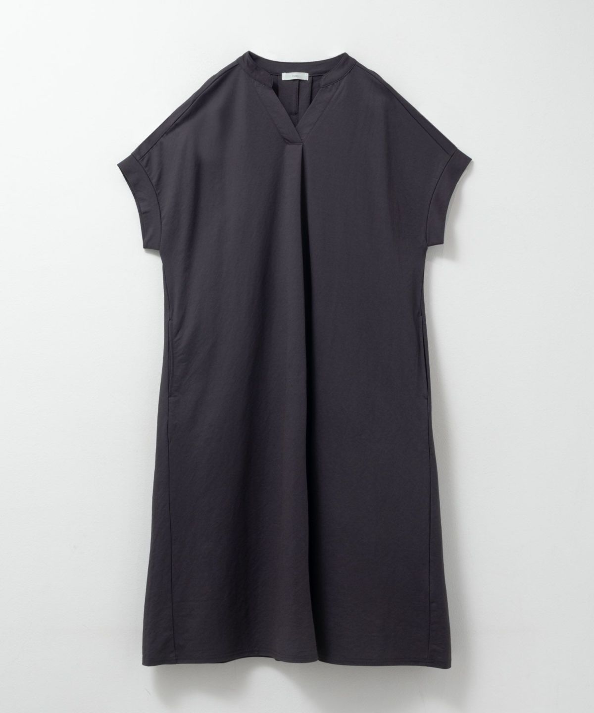 nAvy SARARI スキッパーロングワンピース レディース