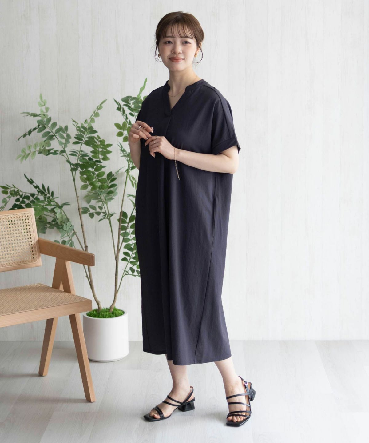 nAvy SARARI スキッパーロングワンピース レディース