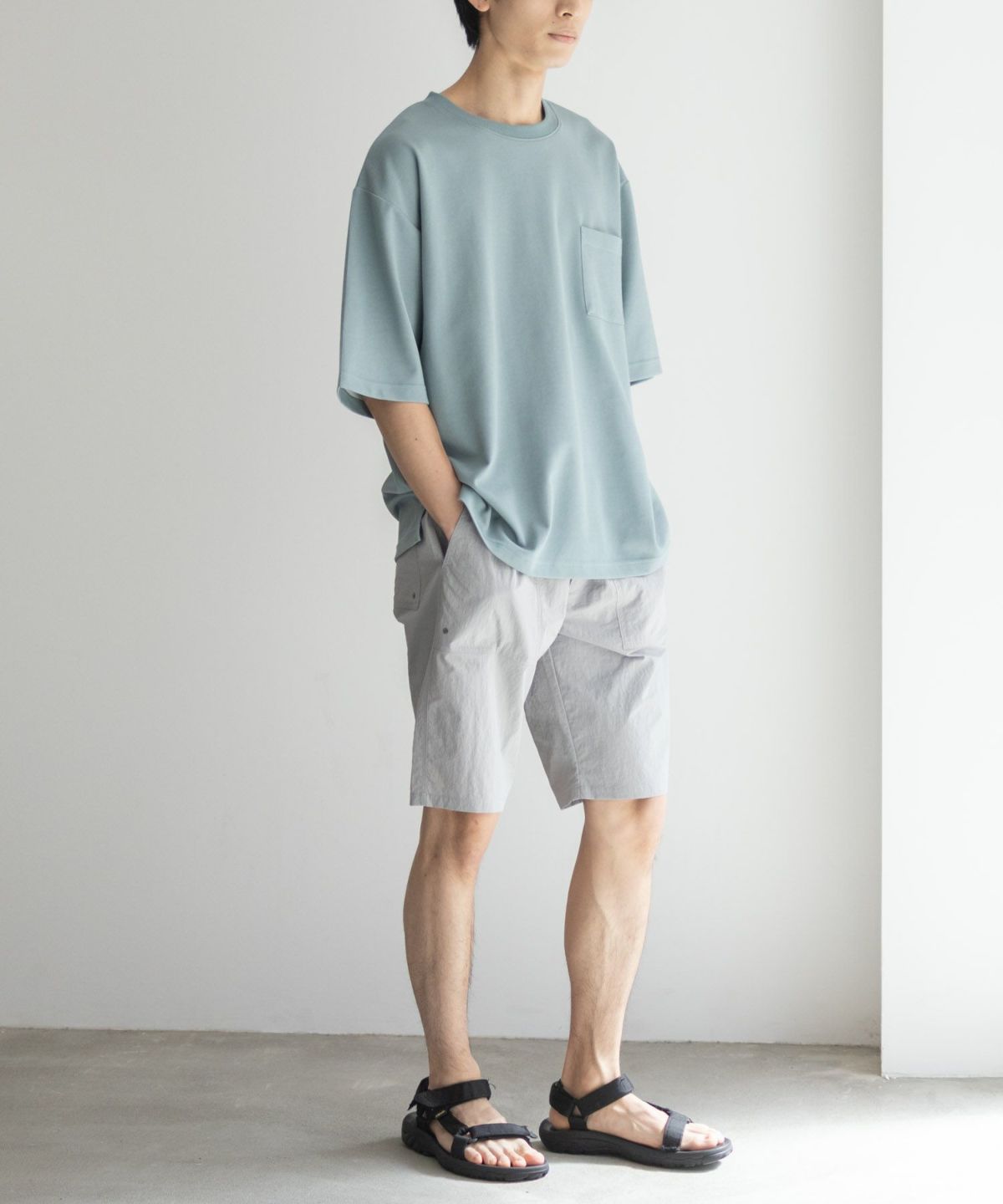 NAVY アクティブショートパンツ メンズ