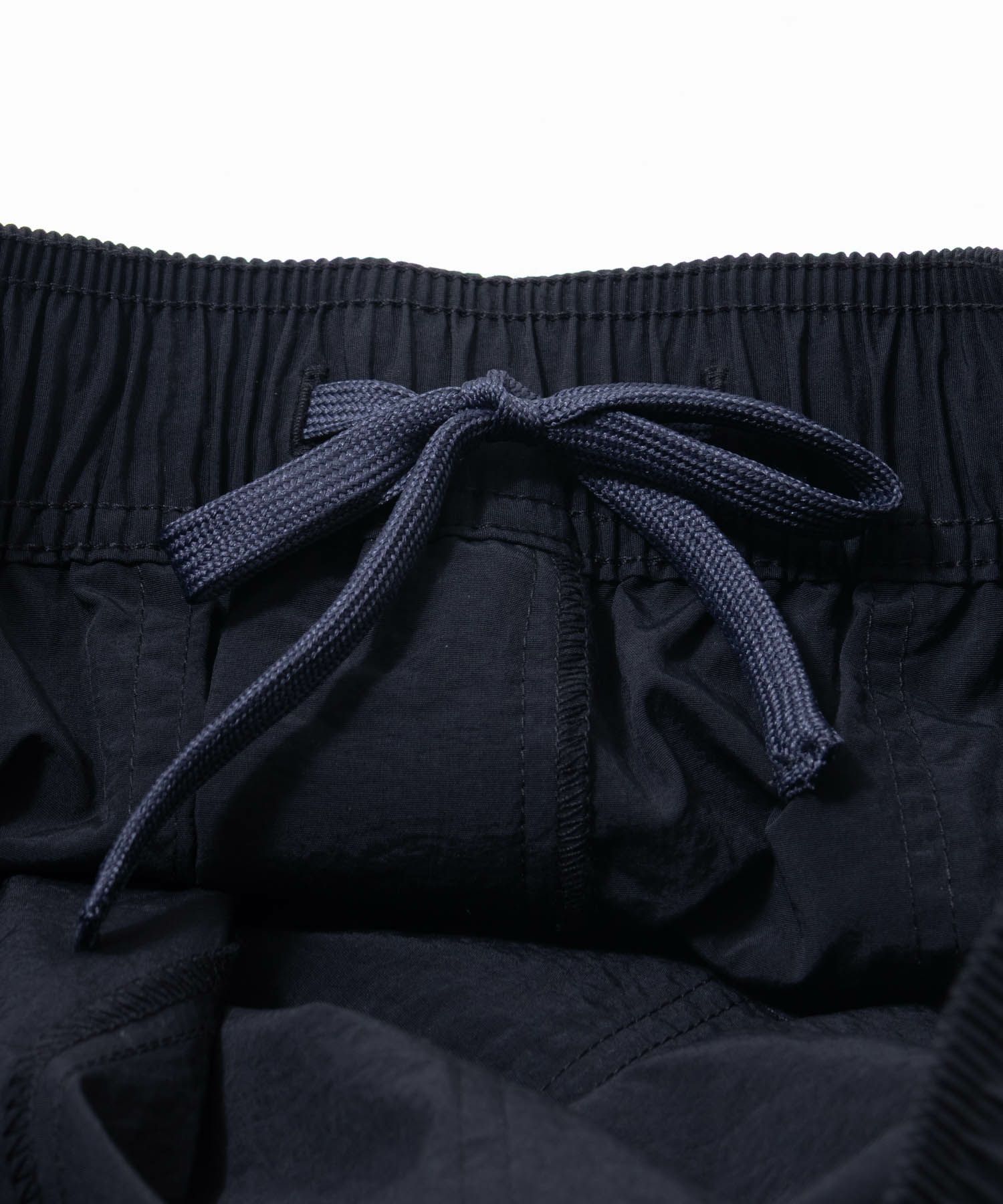NAVY アクティブショートパンツ メンズ