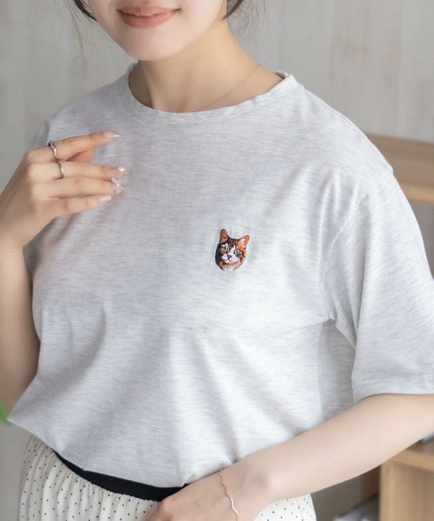 nAvy  ネコ刺繍Tシャツ レディース メール便 対応商品商品画像-11