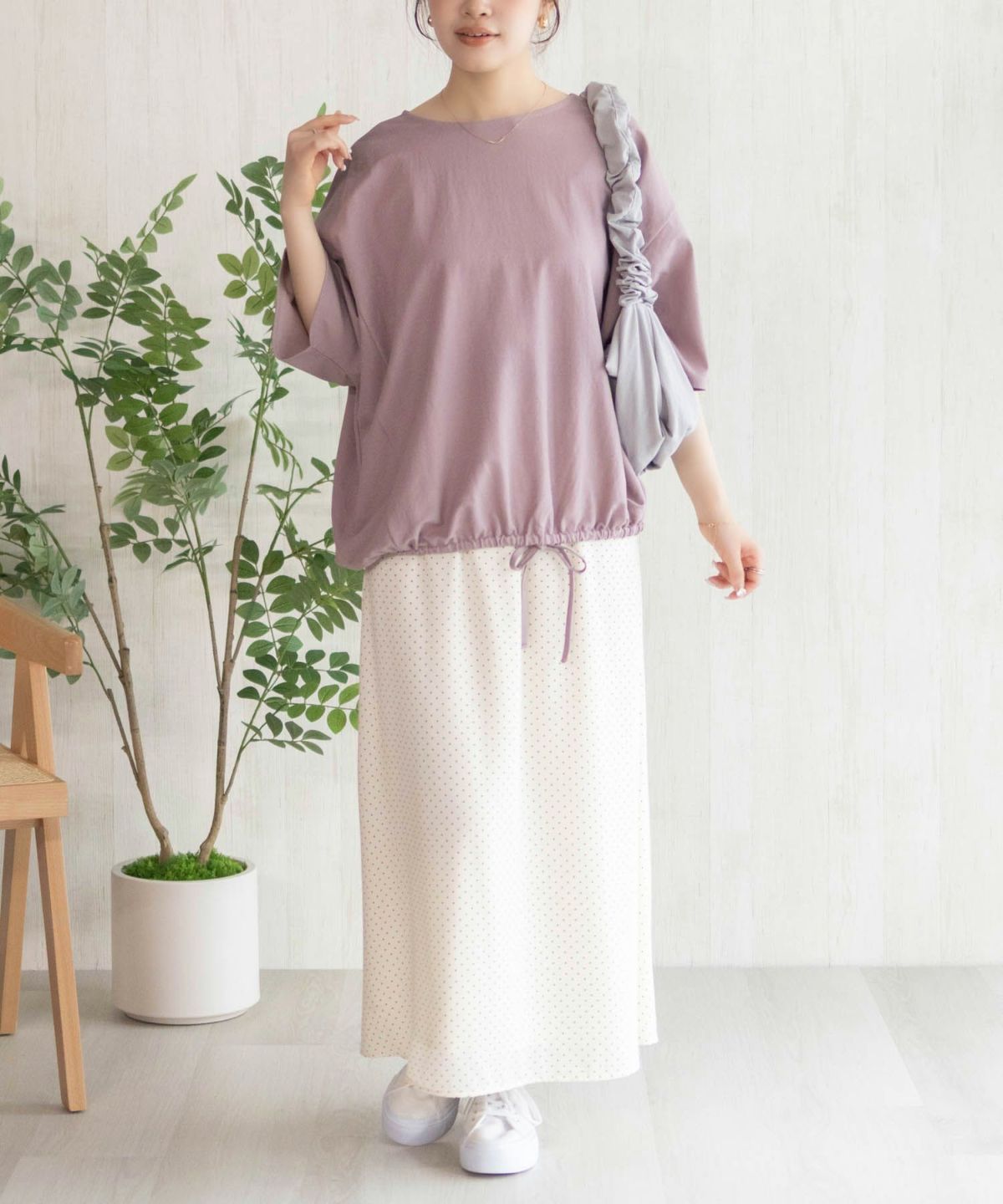 nAvy SARARI 裾スピンドルTシャツ レディース ネコポス 対応商品