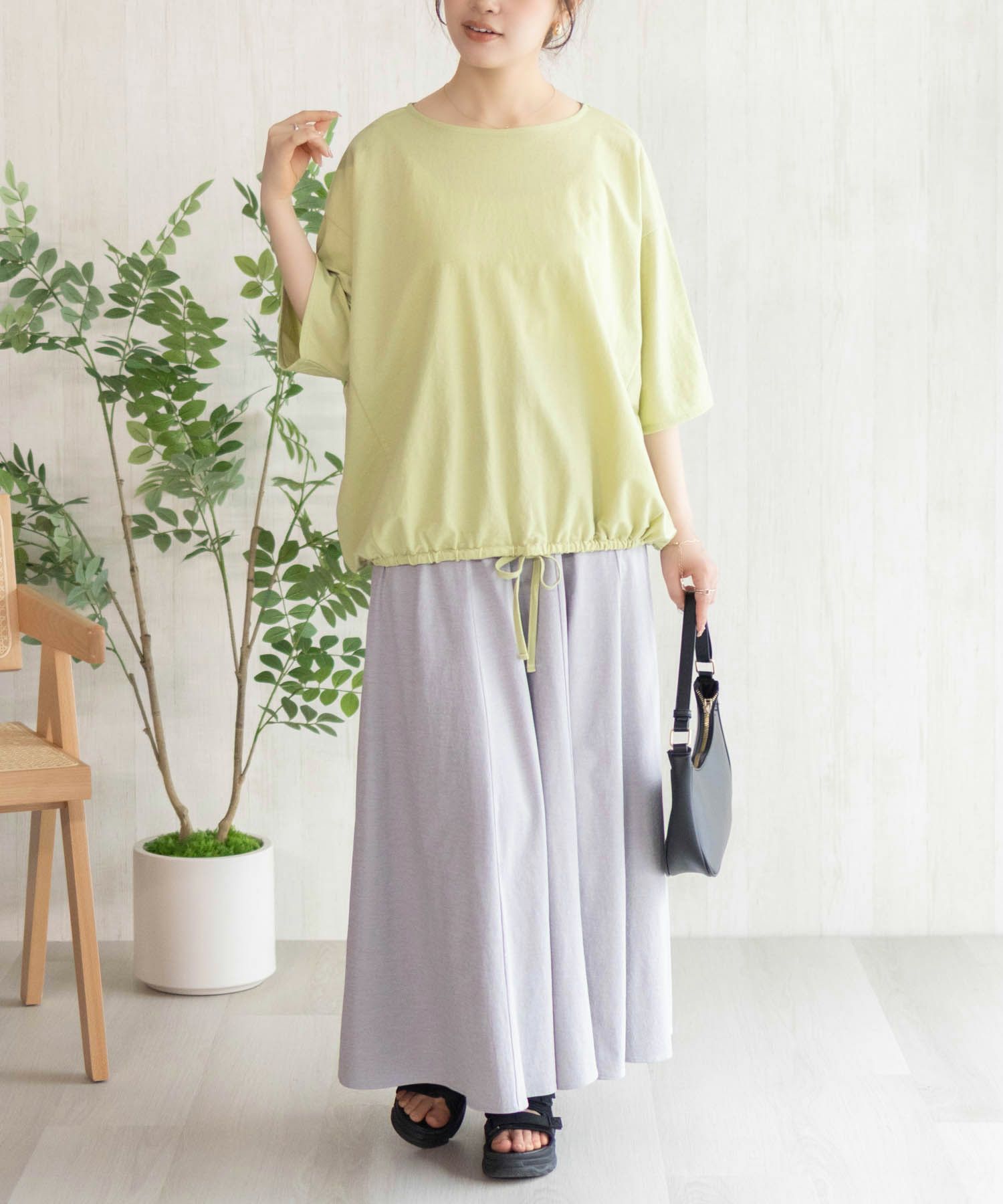 nAvy  SARARI 裾スピンドルTシャツ レディース メール便 対応商品商品画像-18