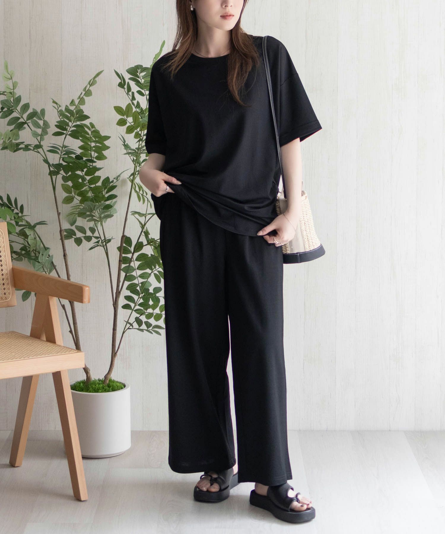 nAvy  SARARI チュニック丈Tシャツ レディース メール便 対応商品商品サムネイル-11