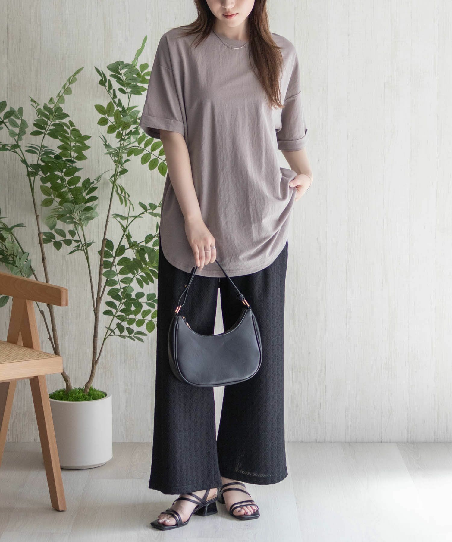 nAvy  SARARI チュニック丈Tシャツ レディース メール便 対応商品商品サムネイル-26