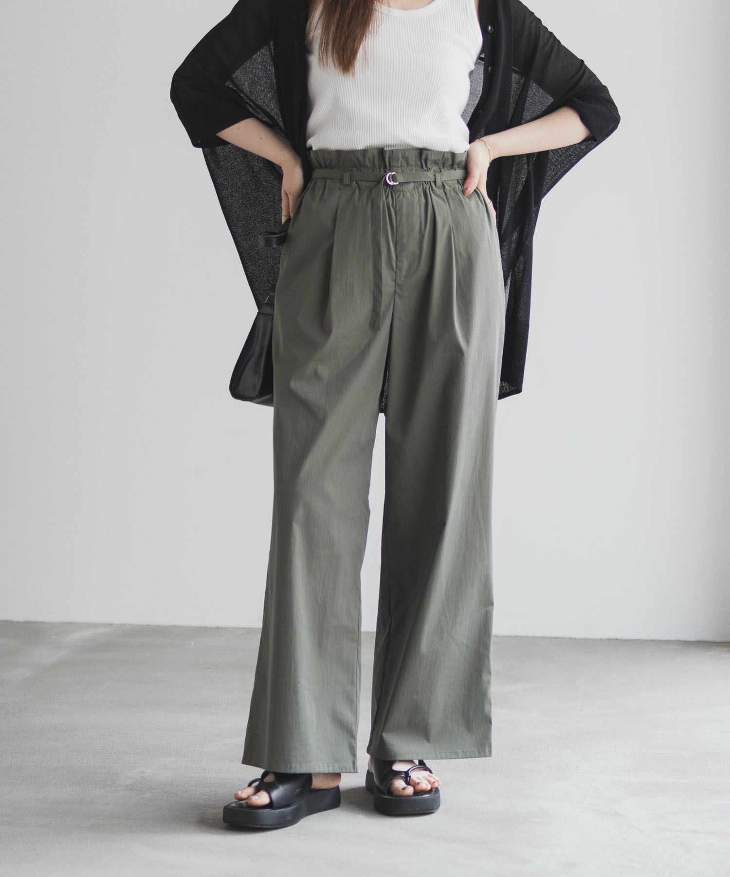 nAvy SARARI ベルト付きハイウエストパンツ レディース