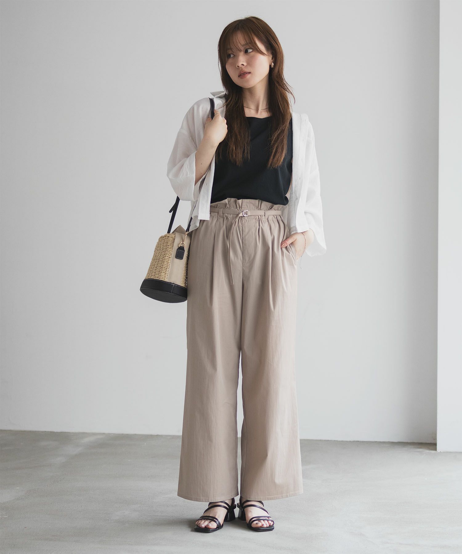 nAvy  SARARI ベルト付きハイウエストパンツ レディース商品サムネイル-17