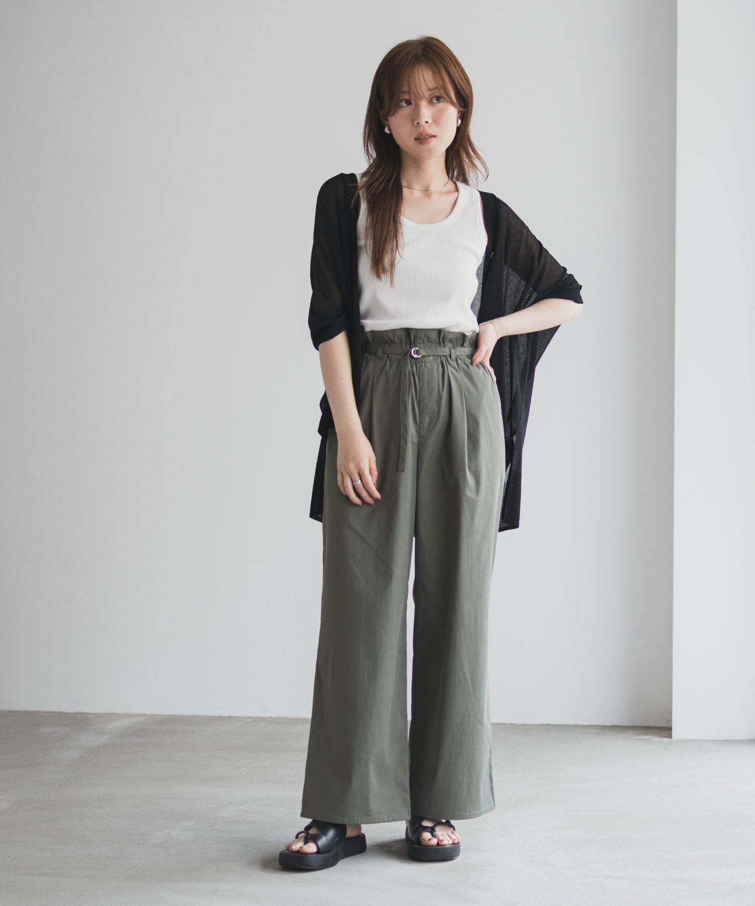 nAvy SARARI ベルト付きハイウエストパンツ レディース