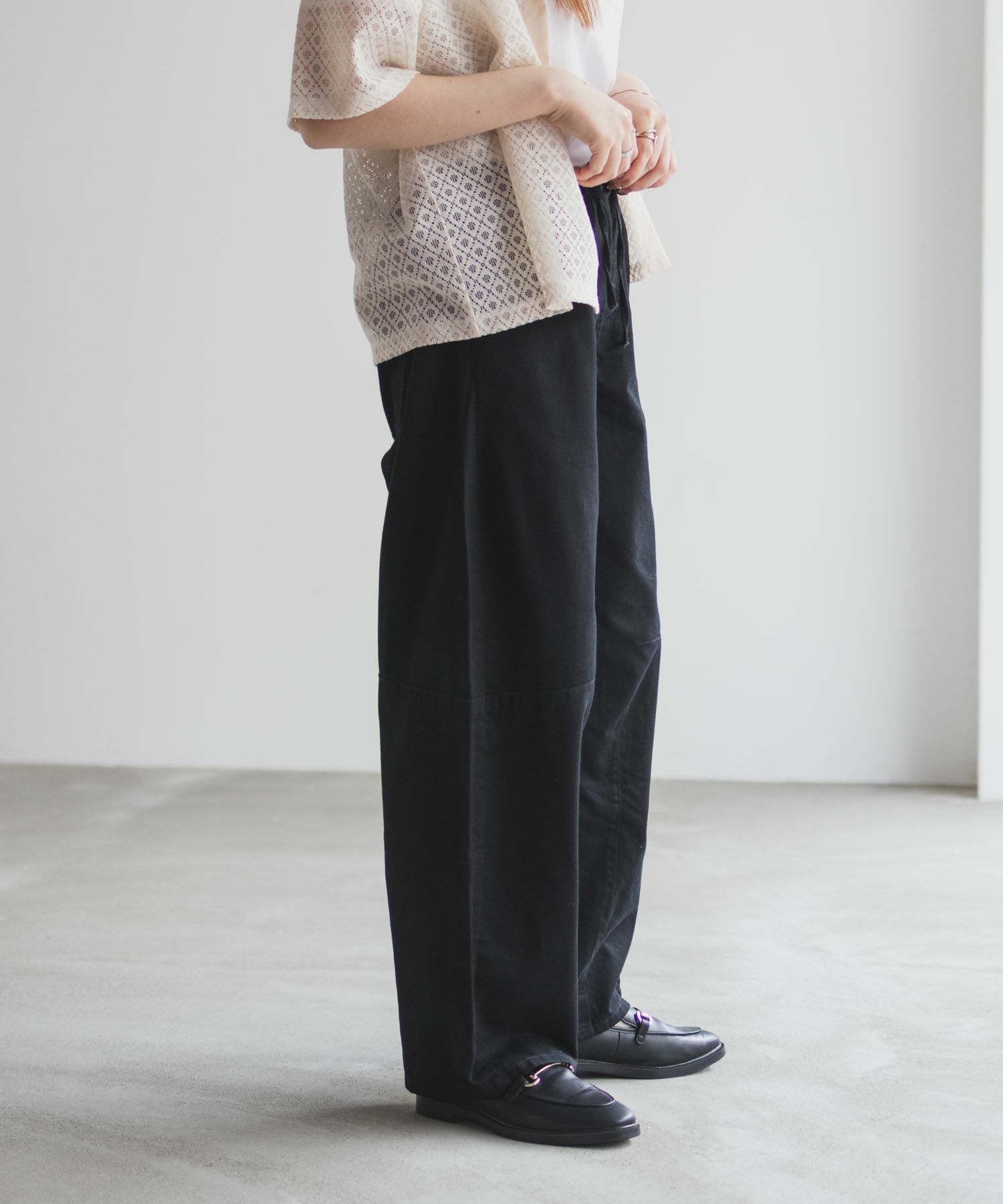 nAvy  ソフトツイルイージーカーブパンツ レディース商品画像-5