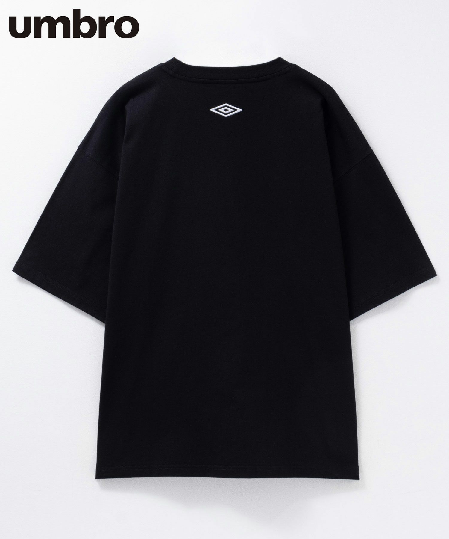 umbro  エンブレムTシャツ メンズ メール便 対応商品商品画像-2