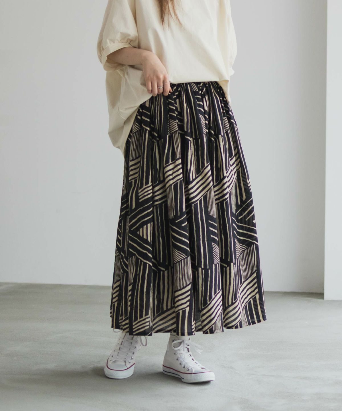 Howdy Marie インドファブリック 綿ボイル総柄スカート レディース