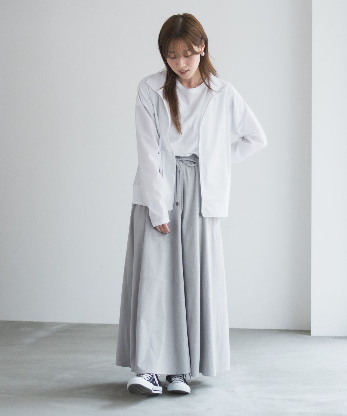 nAvy ラッシュガード ジップスタンド レディース