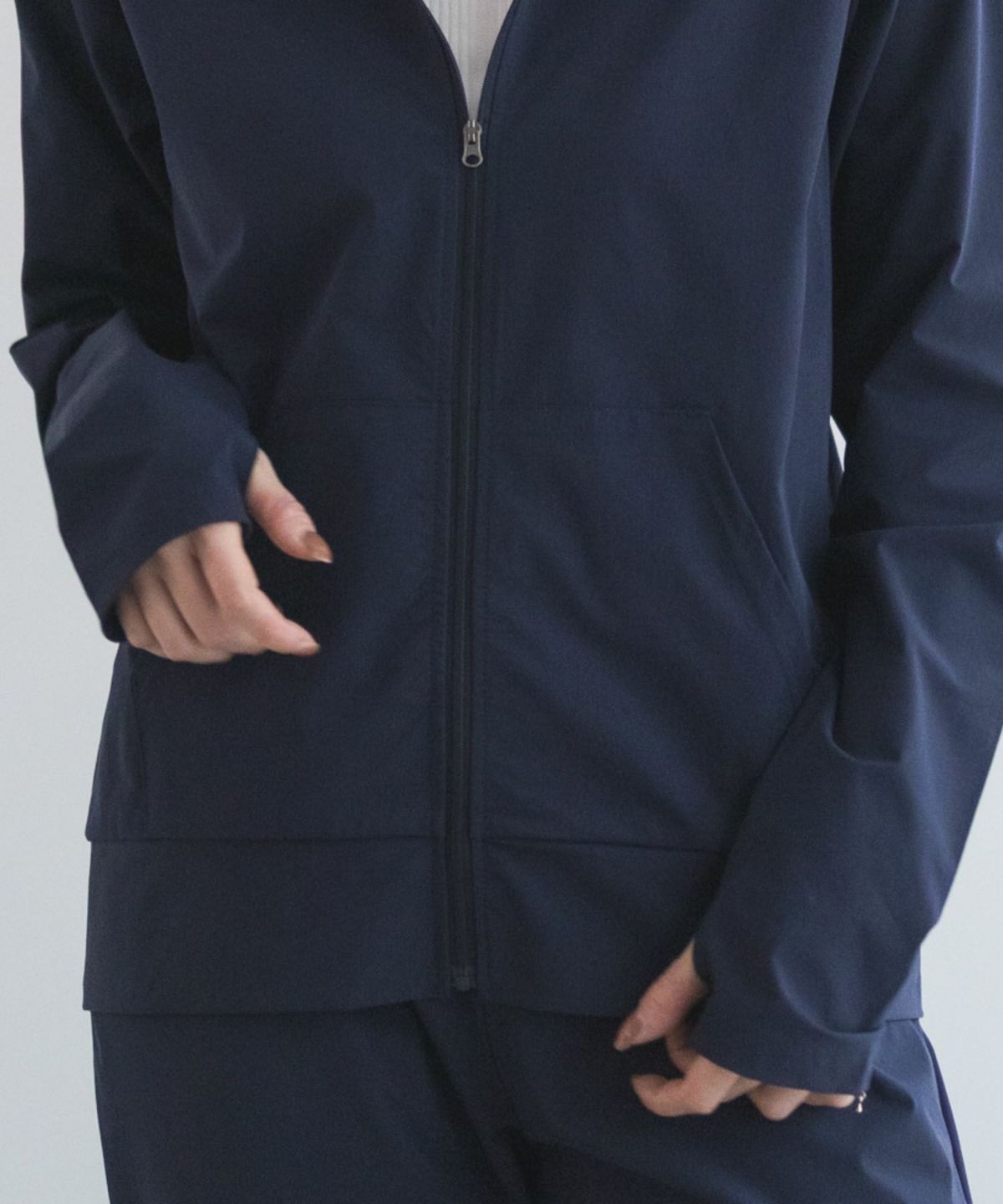 nAvy ラッシュガード ジップスタンド レディース