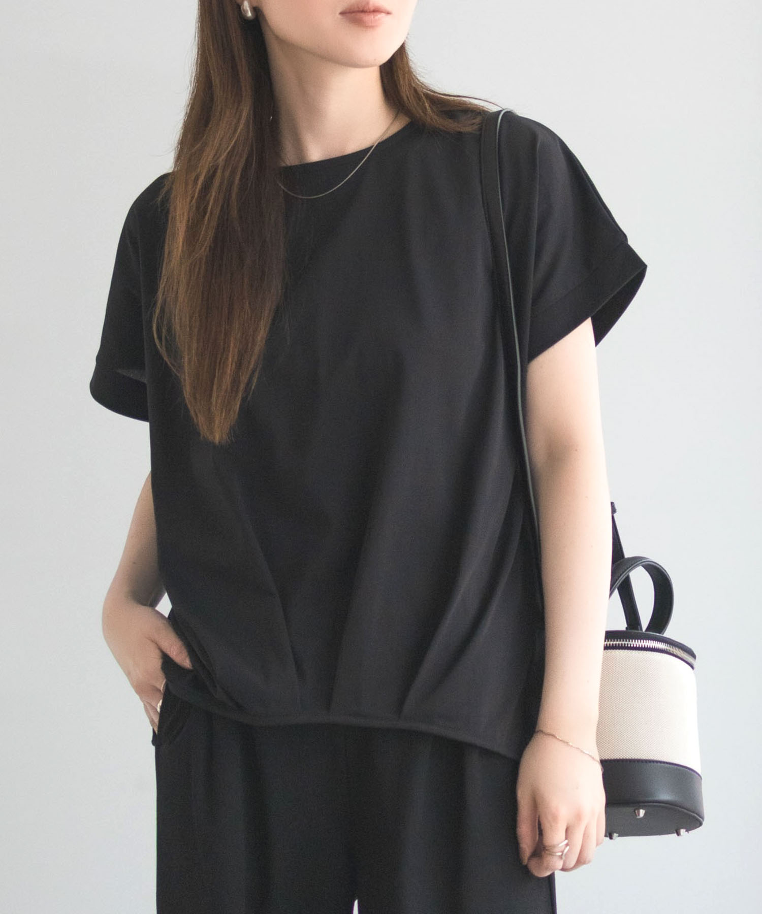 nAvy SARARI 裾タックプルオーバー レディース ネコポス 対応商品