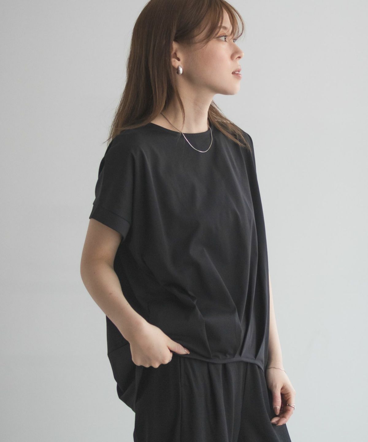 nAvy SARARI 裾タックプルオーバー レディース ネコポス 対応商品