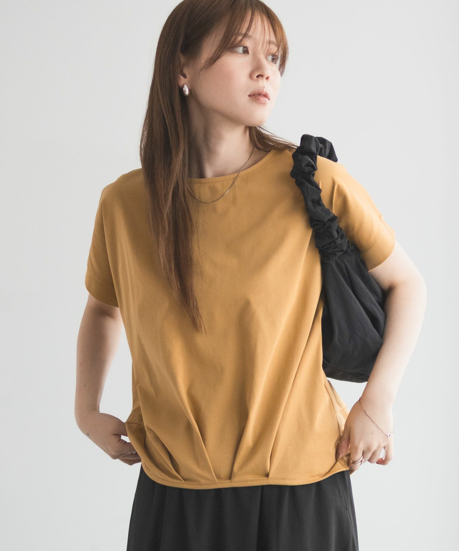 nAvy  SARARI 裾タックプルオーバー レディース メール便 対応商品商品サムネイル-12