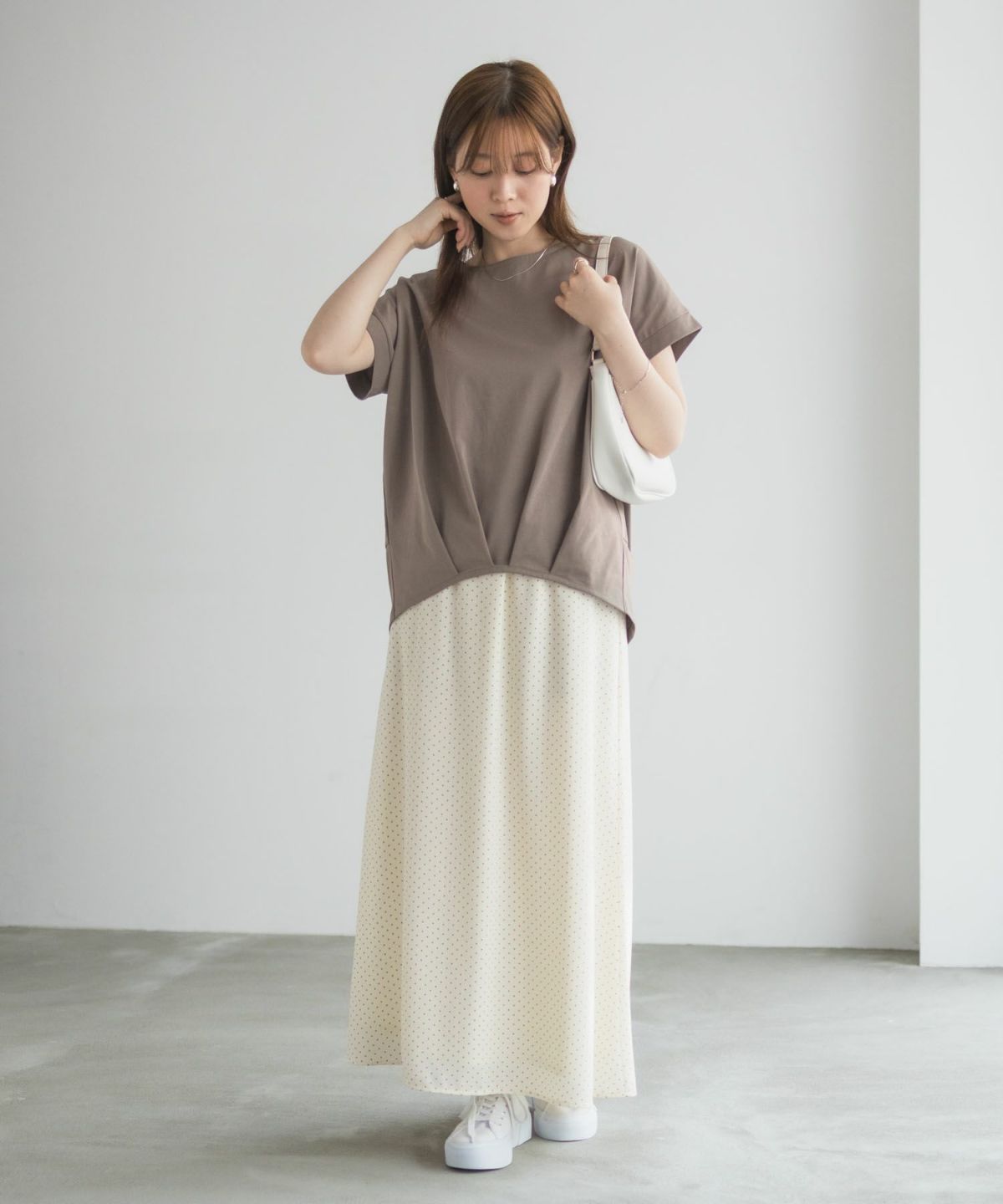 nAvy SARARI 裾タックプルオーバー レディース ネコポス 対応商品