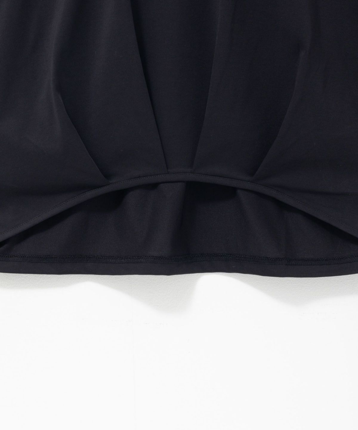 nAvy SARARI 裾タックプルオーバー レディース ネコポス 対応商品